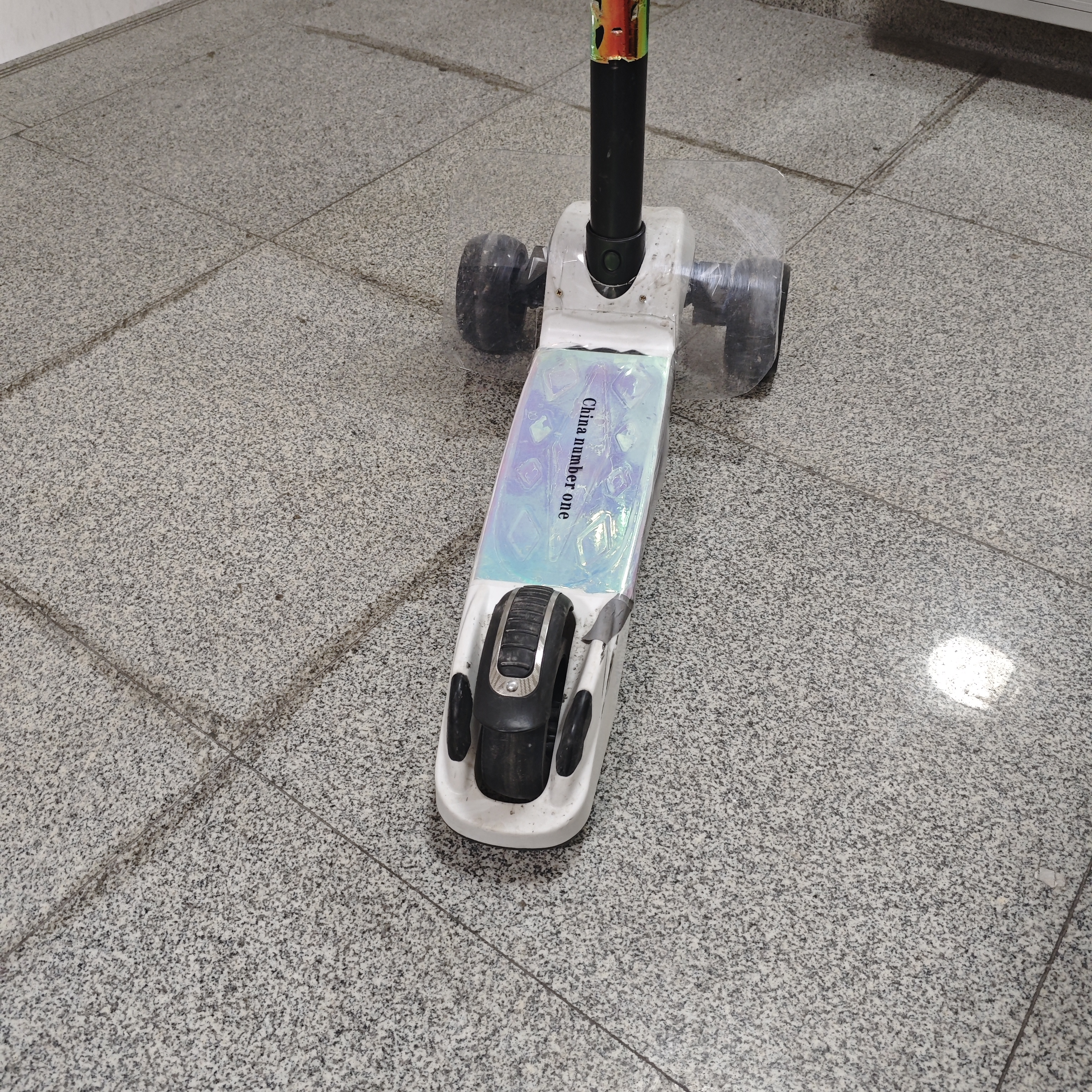 三轮滑板车竞速版省力5%纯脚滑