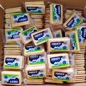 钙奶饼干老式 怀旧高钙饼干儿童老年人零食早餐代餐休闲食品整箱