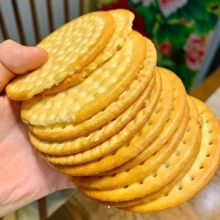 草原牛乳大饼牛奶饼干独立包装 学生早餐办公室宿舍充饥零食整箱