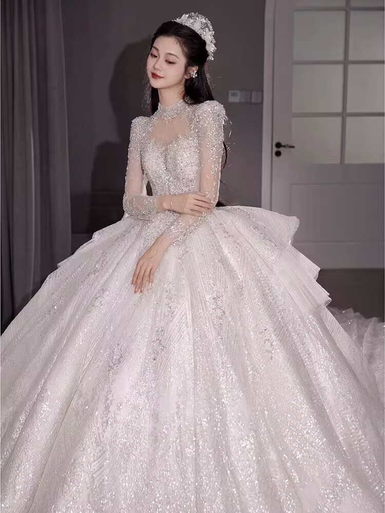 Long -sleeved wedding dress 2023 new bride French high -end heavy work luxury high -end texture main yarn large size long tail winter Long -sleeved wedding dress 2023 new bride French high -end heavy work luxury high -end texture main yarn large size long tail winter