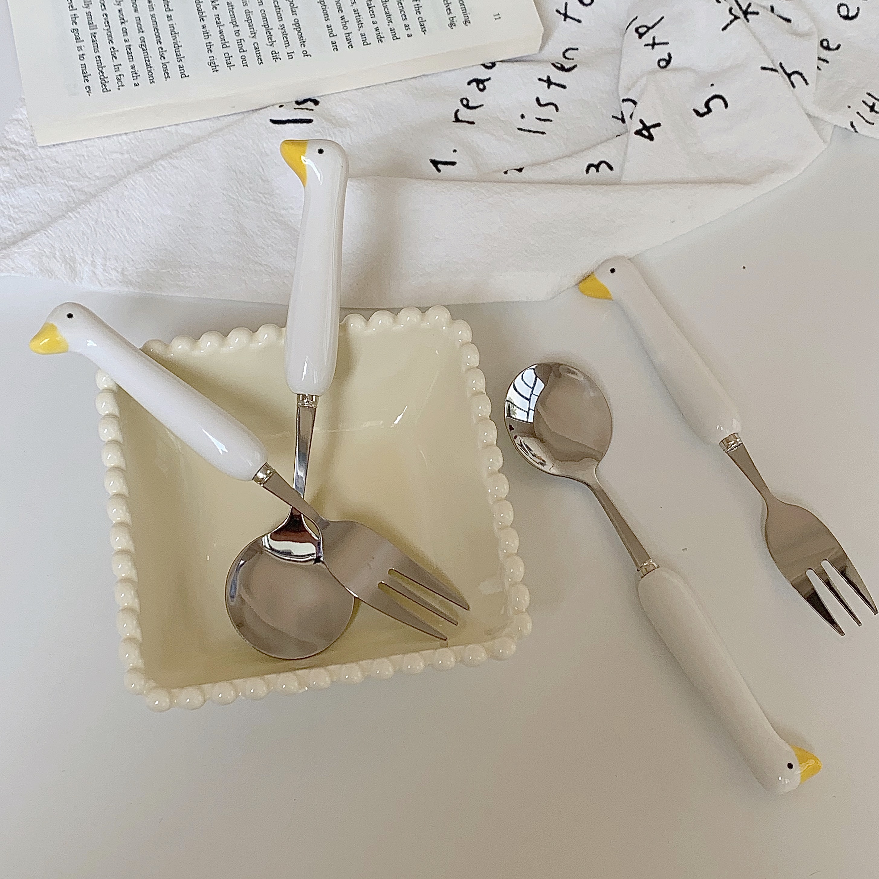 可爱鸭鸭小勺子叉子餐具不锈钢创意卡通儿童吃饭勺ins甜品勺