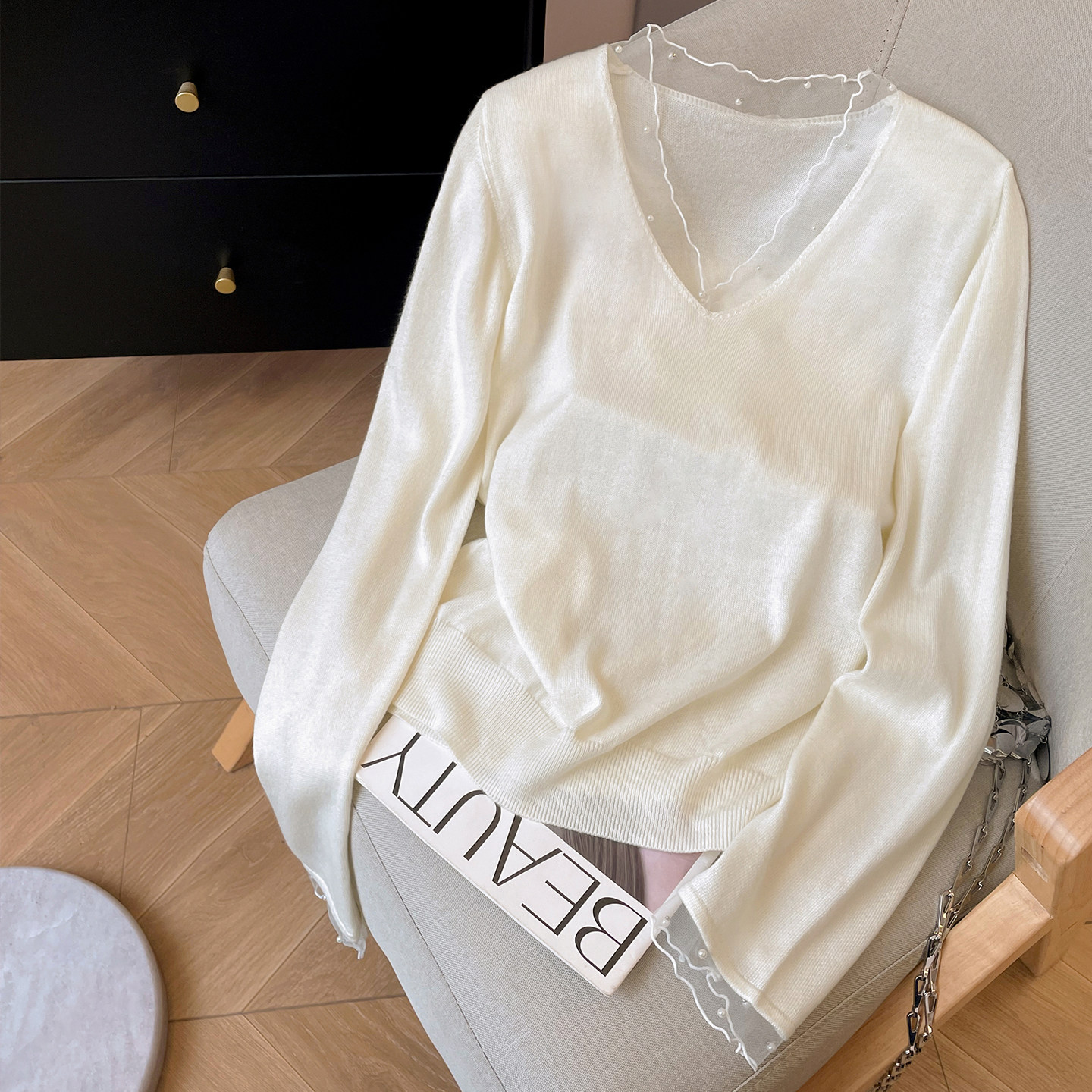 V领套头网纱拼接长袖针织衫女款图片