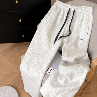 小C家 休闲运动裤女款2026新款春季宽松阔腿裤束脚裤字母刺绣卫裤