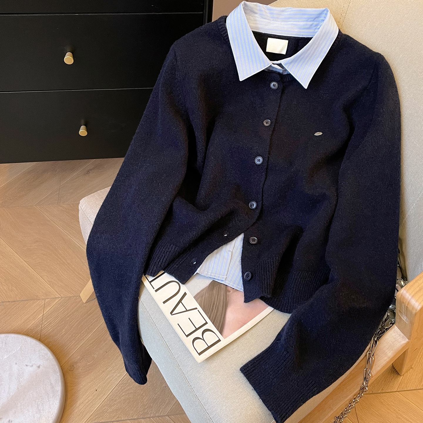 衬衫领学院风拼接假两件针织毛衣