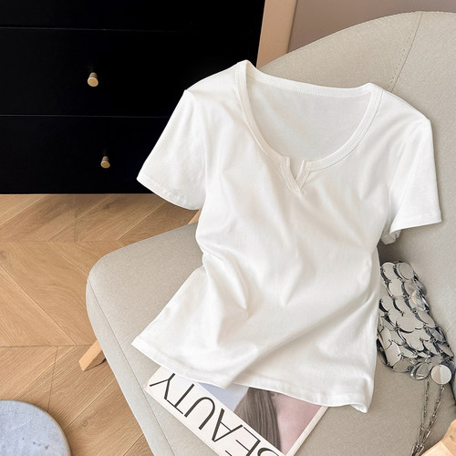 短袖休闲剪刀领纯色内搭打底T恤