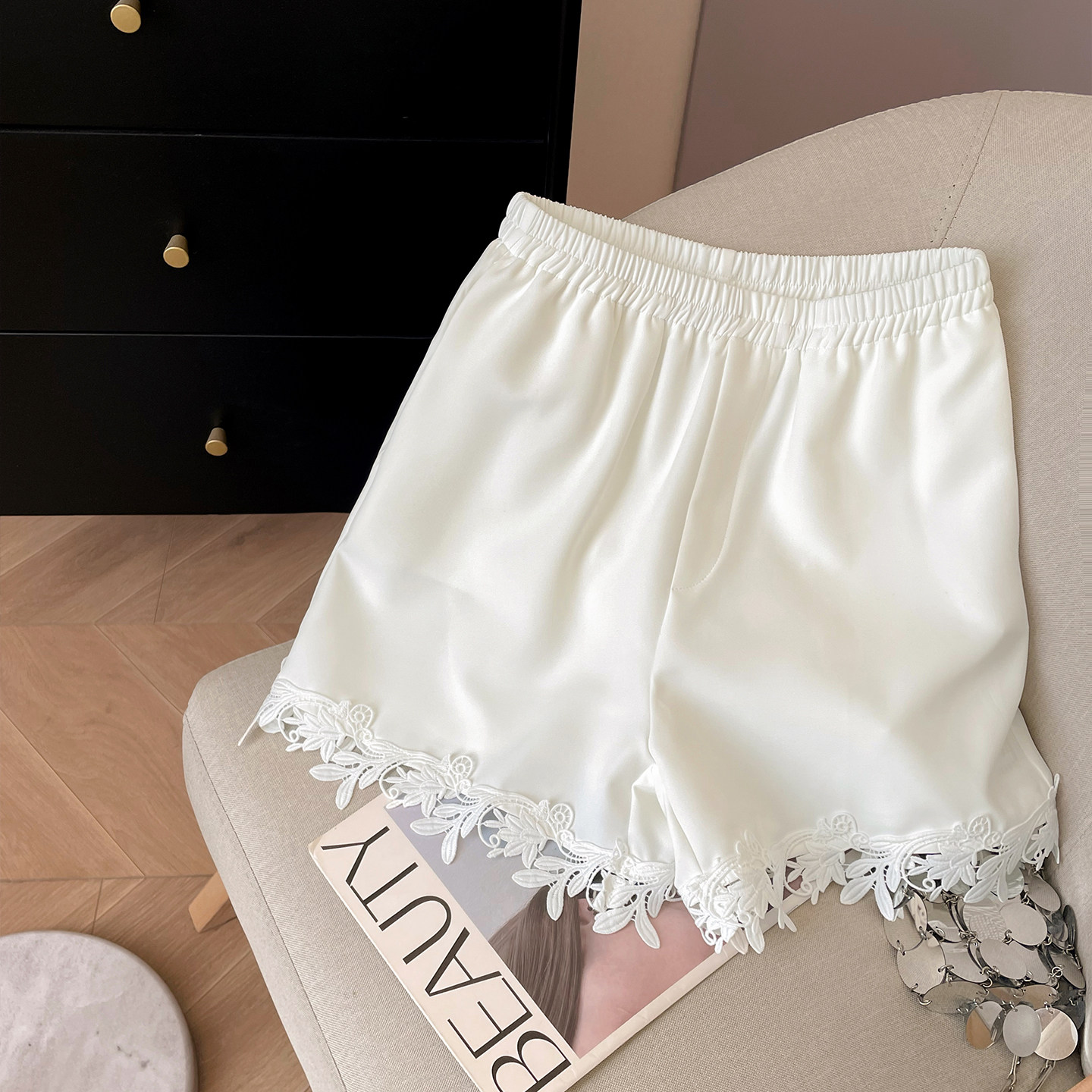 小C家 拼接蕾丝花边短裤女2026新款春季休闲宽松阔腿裤松紧腰裤子,女装/女士精品,休闲裤,淘宝优惠券,粉丝福利购,淘宝优惠卷