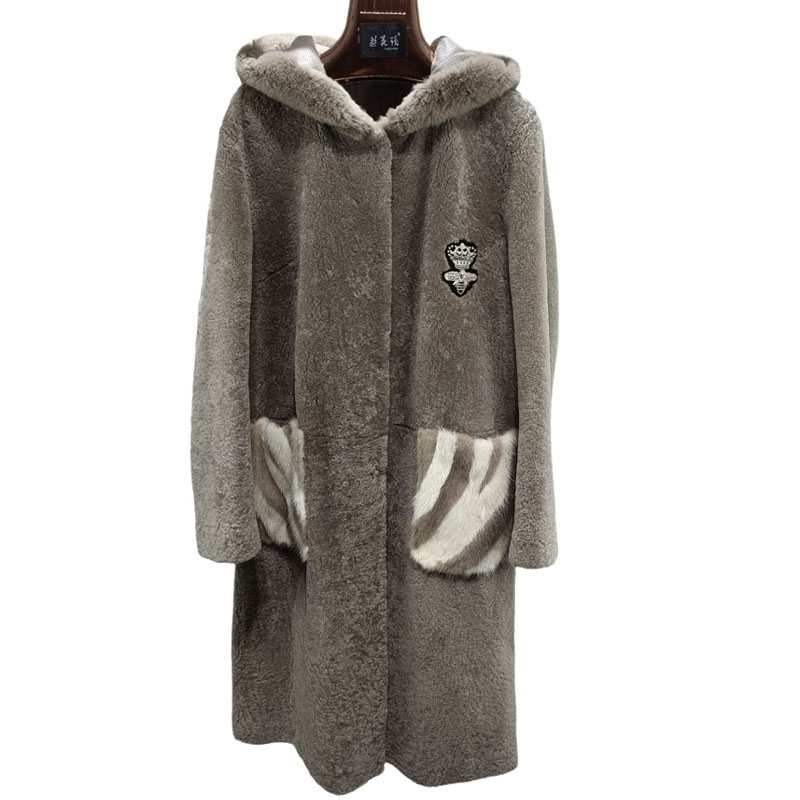 微瑕疵处理！美利奴真皮真毛羊毛皮毛一体中长款皮草外套獭兔毛帽