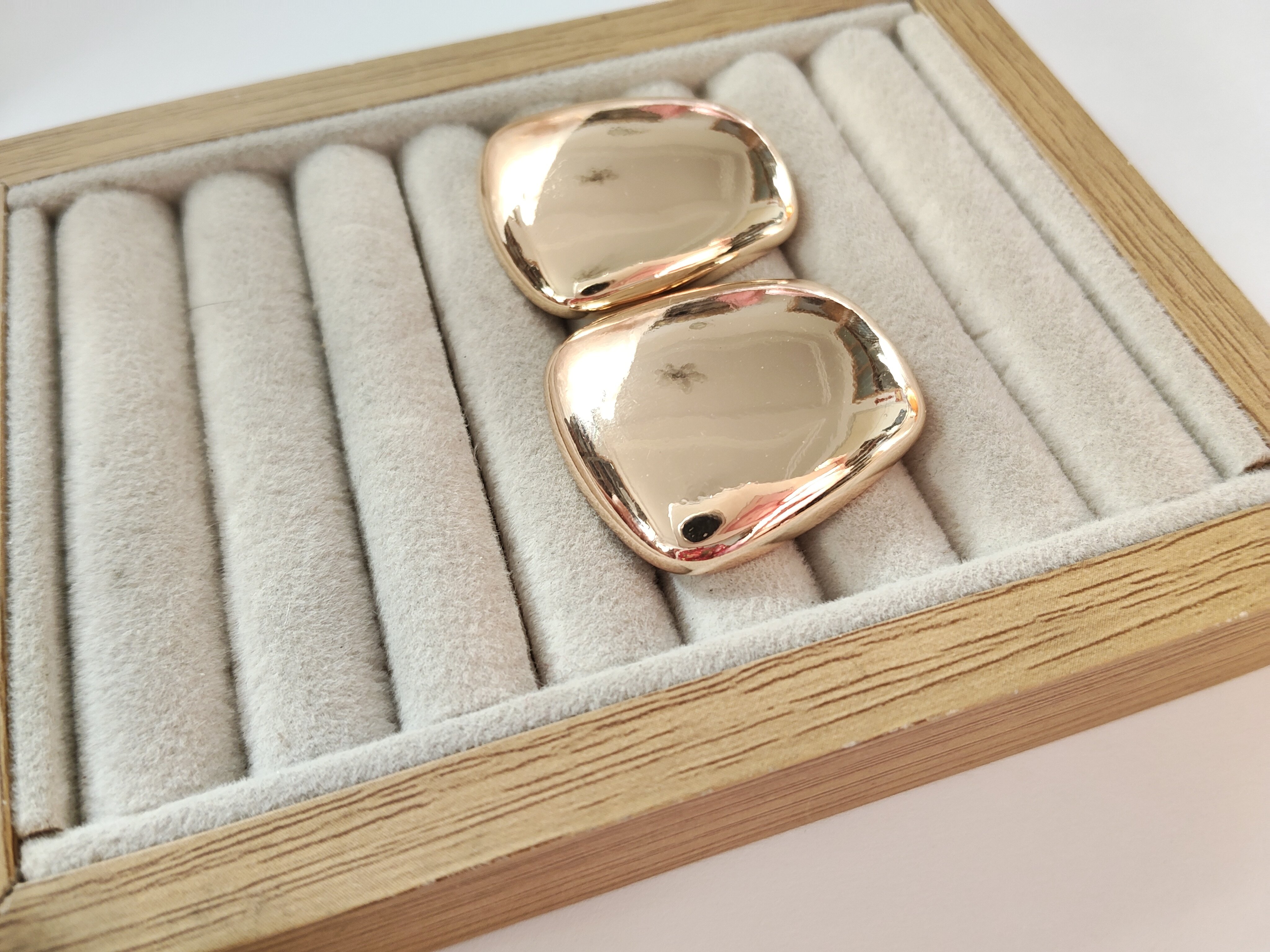 气质亮面金属耳钉耳环欧美时尚百搭学生女个性质感耳饰品潮夸张04,饰品/流行首饰/时尚饰品新,耳钉,淘宝优惠券,粉丝福利购,淘宝优惠卷