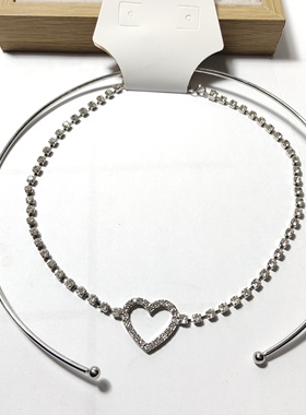 气质简约镶钻项链锁骨链项圈套装欧美时尚百搭学生女个性爱心g27