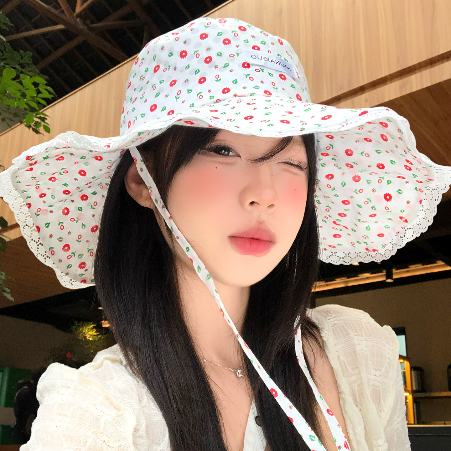 大帽檐碎花蕾丝边绑带渔夫帽子女夏季显脸小遮阳防晒帽百搭太阳帽