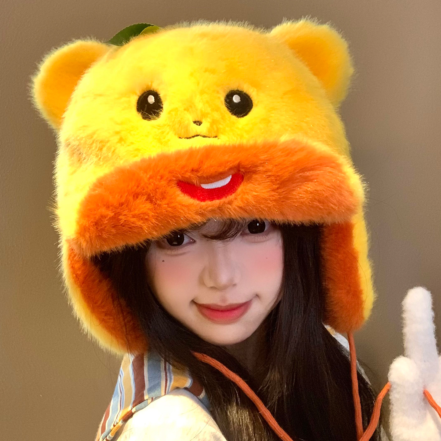 可爱黄色小熊毛绒雷锋帽女秋冬季卡通显脸小加绒保暖防寒护耳帽子