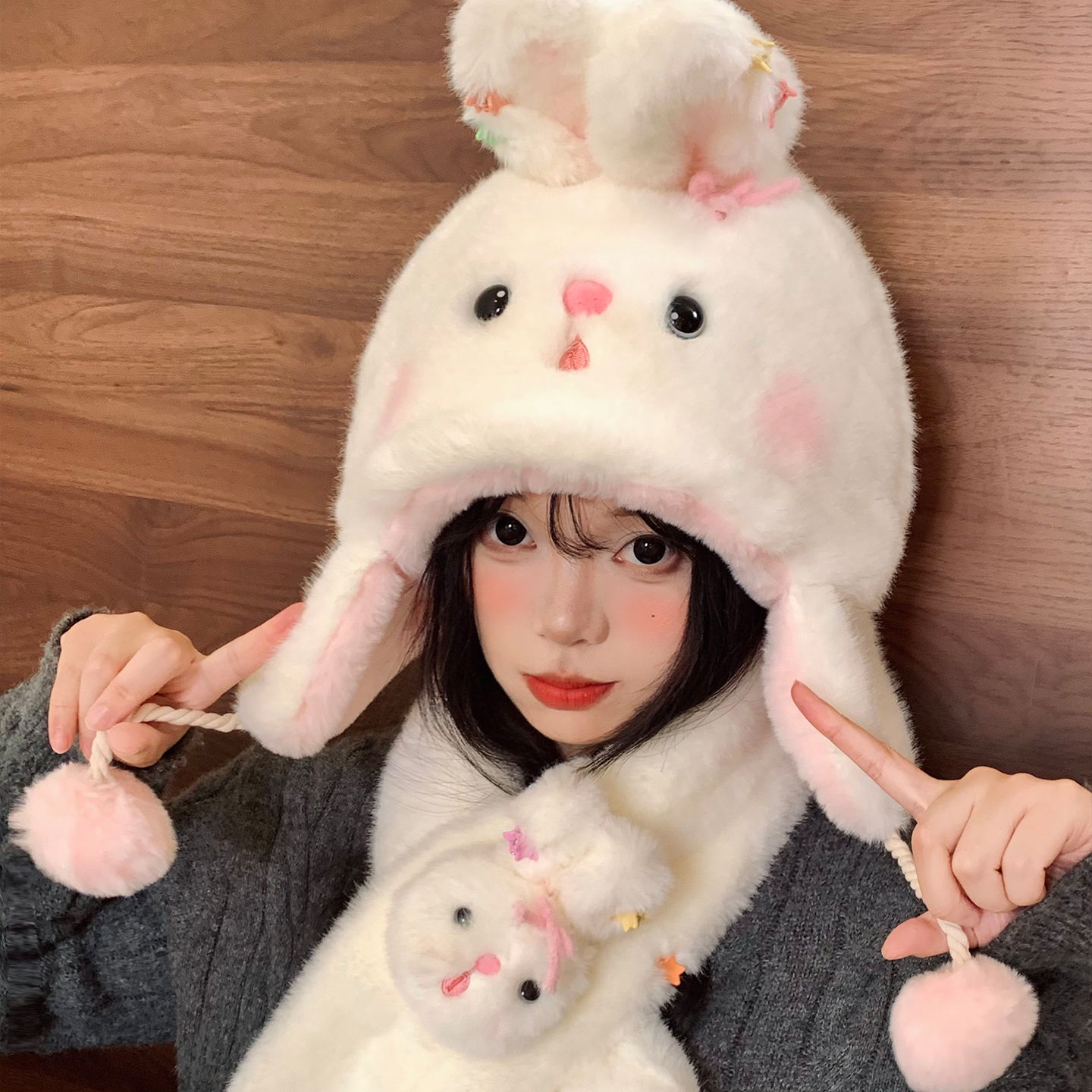 可爱小兔子毛绒帽女秋冬甜美加绒加厚保暖防寒护耳雷锋帽护颈围脖