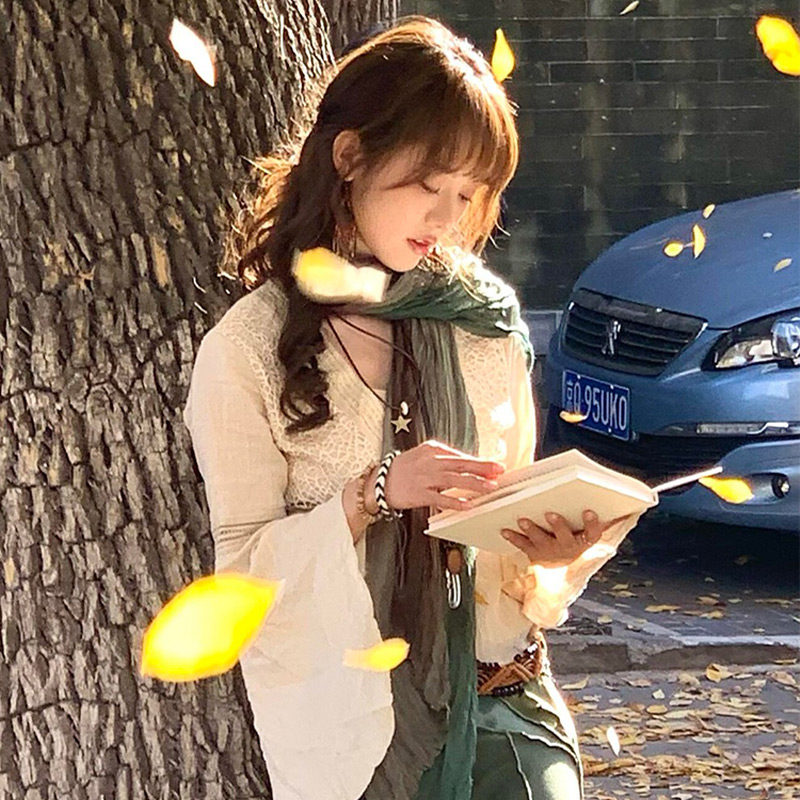 褶皱棉麻围巾女薄款文艺复古民族风长款丝巾披肩川西旅游拍照配饰