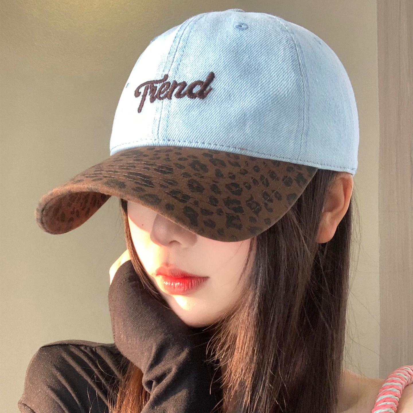 复古豹纹拼接字母刺绣棒球帽女2026新款鸭舌帽宽帽檐显脸小帽子潮