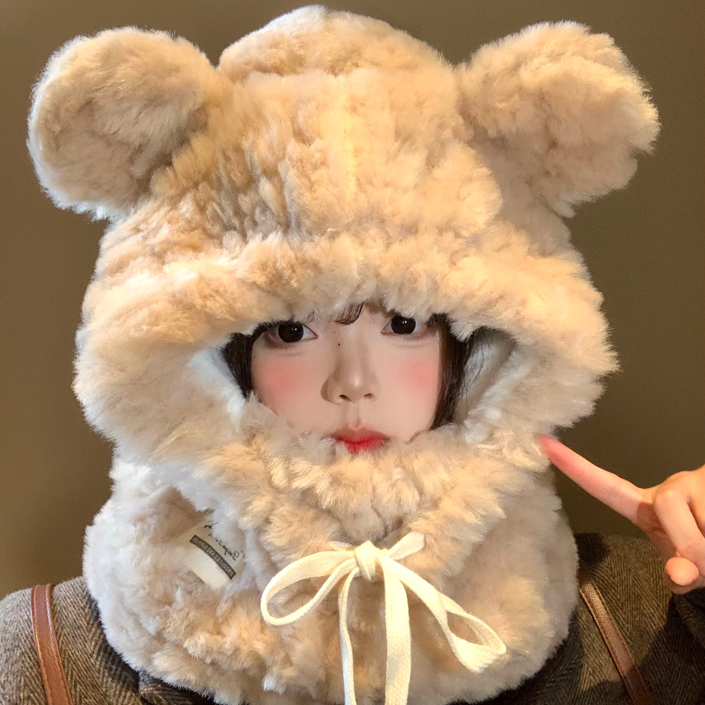 可爱小熊毛绒帽子围脖口罩一体女