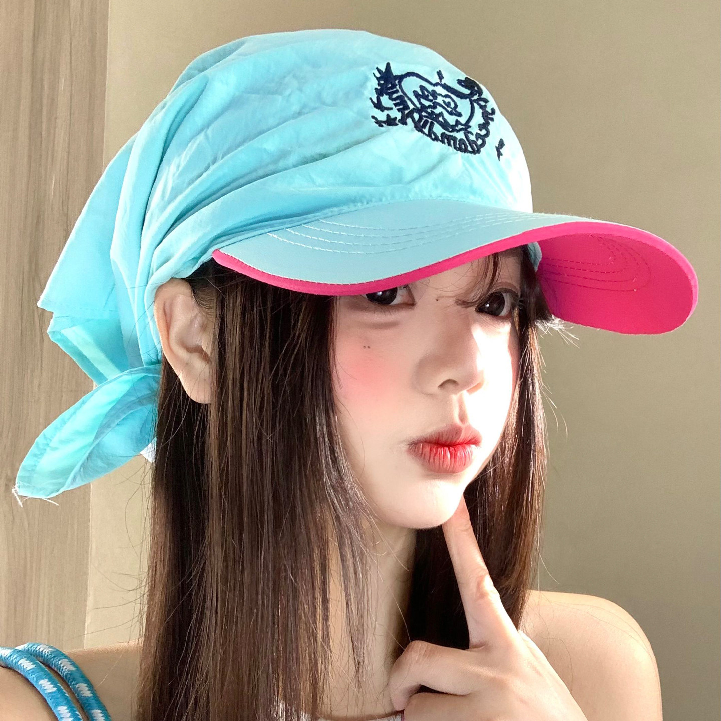 刺绣绑带鸭舌头巾帽子女春夏季薄款透气户外小众时髦洋气棒球帽子
