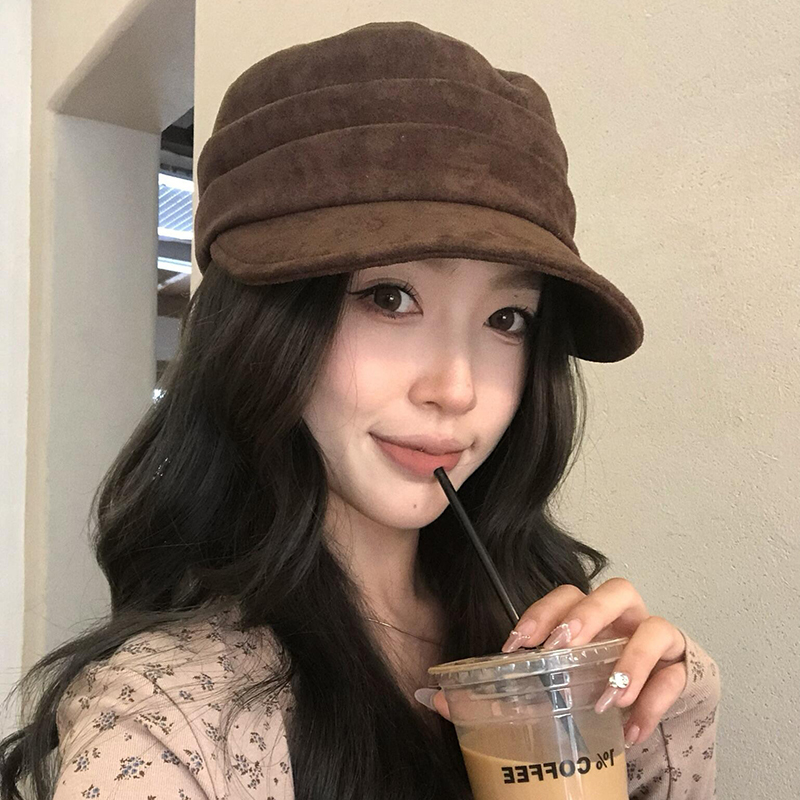 麂皮绒褶皱马术平顶帽女春秋美拉德复古显脸小报童画家帽鸭舌帽子