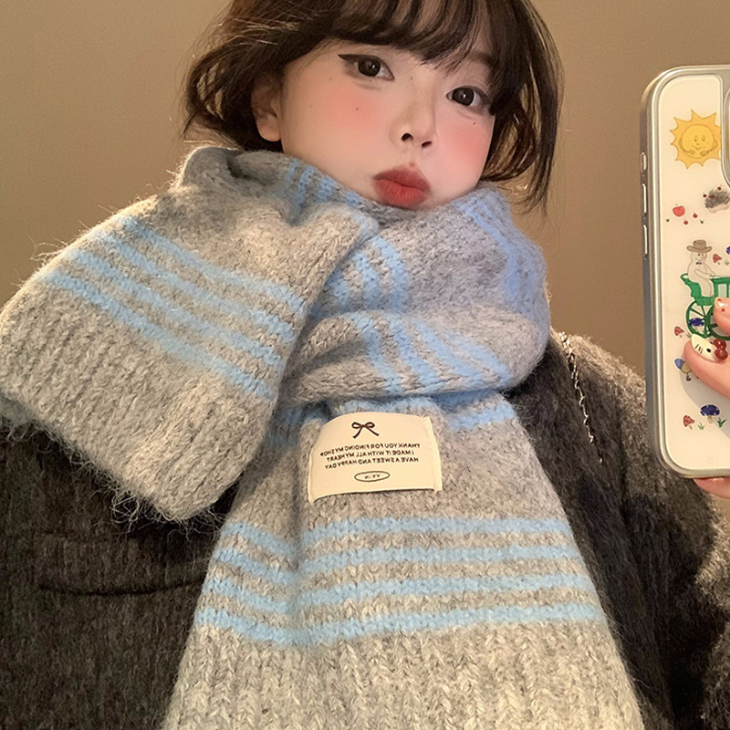 韩系氛围感蓝色条纹针织围巾