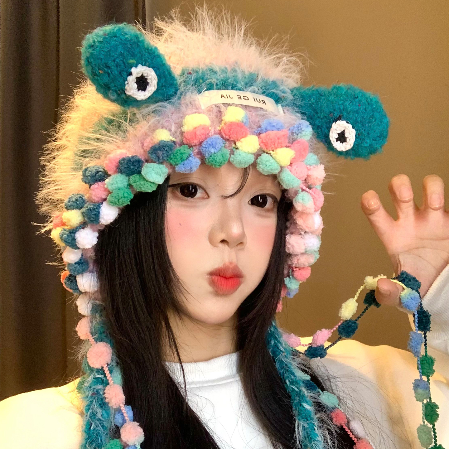 多巴胺搞怪小怪兽毛绒针织帽女秋冬可爱显脸小毛线帽保暖护耳帽子