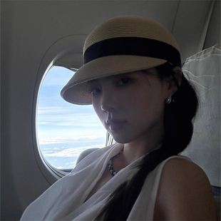 草编蝴蝶结马术帽女夏法式 气质优雅海边度假显脸小草帽鸭舌渔夫帽