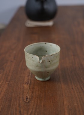 阿沐手作绿釉断水利落公道杯