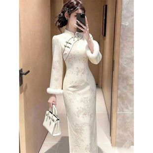 新中式高级感白色盘扣加厚连衣裙女独特绝美国风改良旗袍长裙冬季