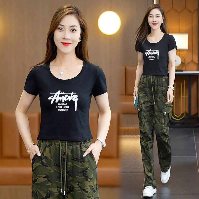 舒奇丽高档纯棉夏装黑短袖运动休闲套装女T恤圆领显瘦迷彩绿裤子