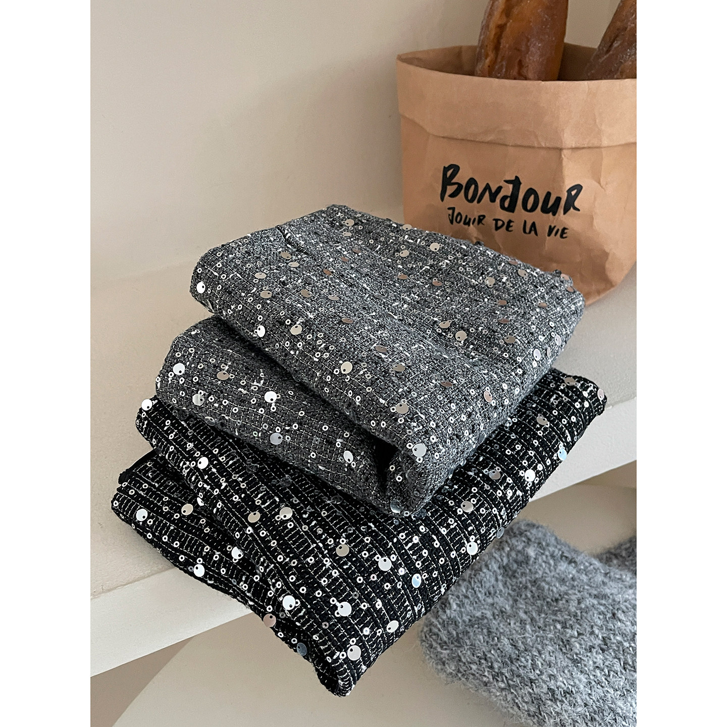 洋气质重工钉珠亮片毛呢料短裙女