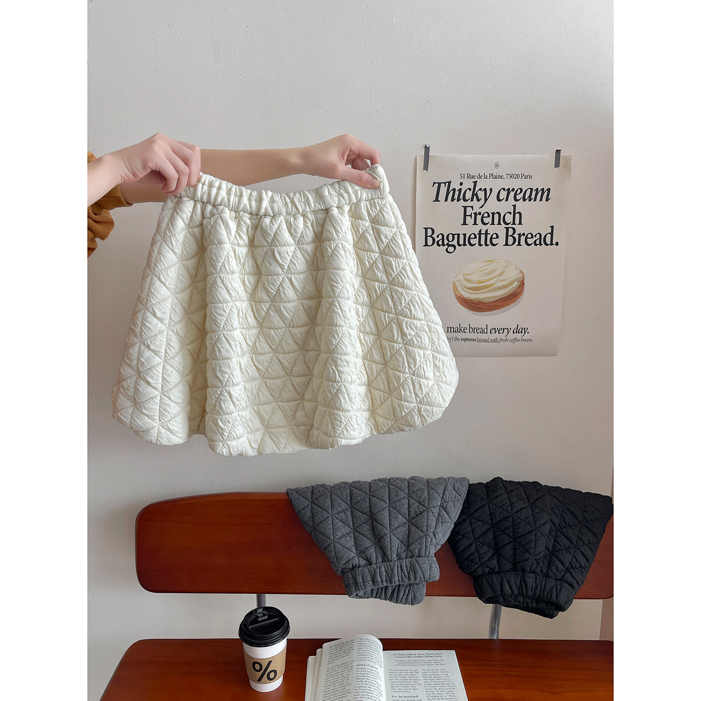 miu系复古菱格棉花苞遮胯半身裙