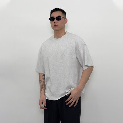 Roast lucky夏季毛边圆领廓形短宽版T恤百搭运动健身男款显大短袖