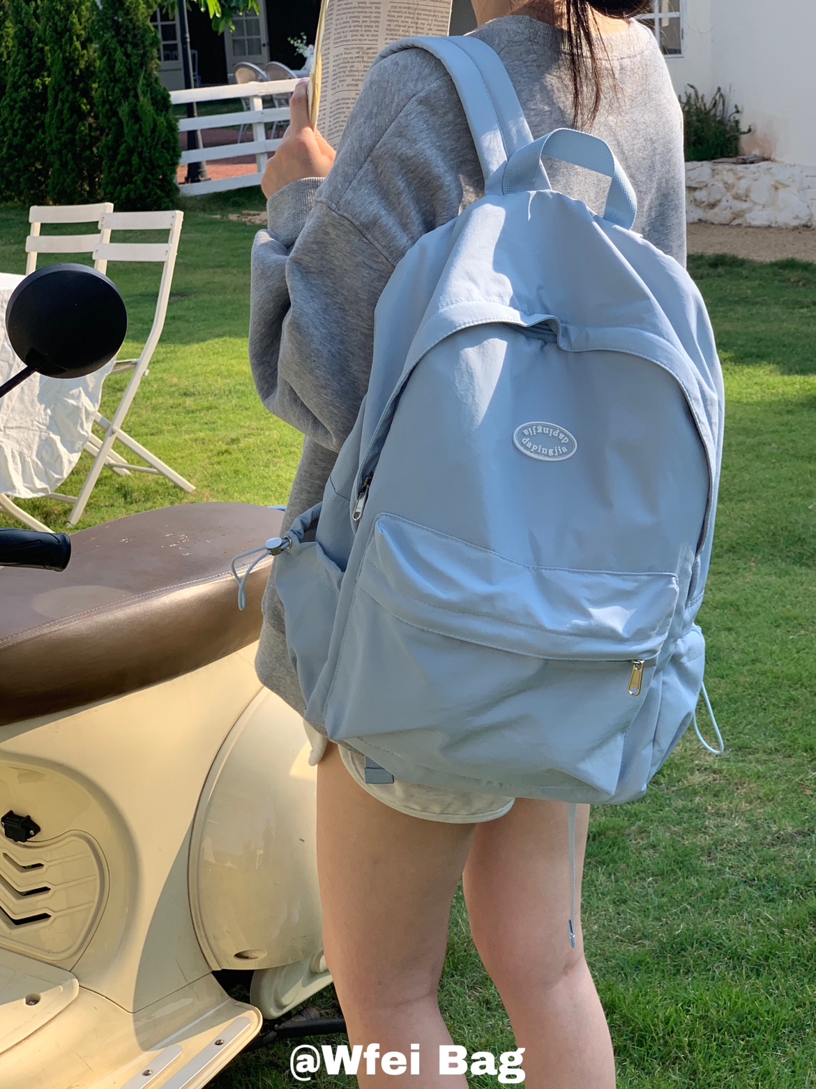 大容量休闲双肩包学生背包涤纶