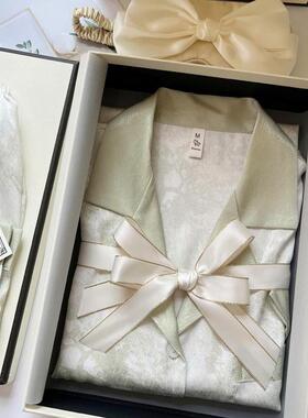 奶乎乎绿色睡衣女夏天三件套高级感冰丝家居服送闺蜜生日礼盒装