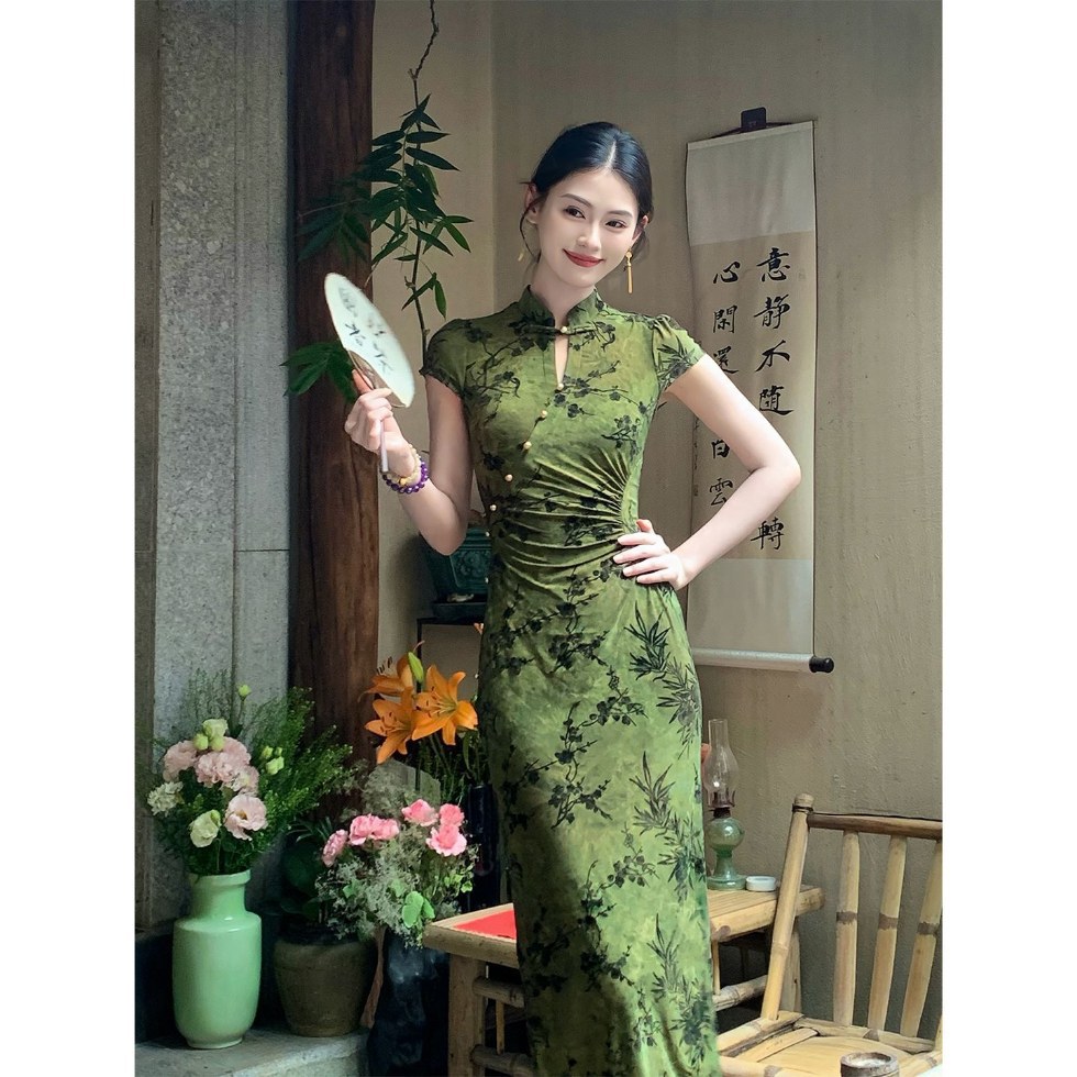 新中式绣花旗袍领改良旗袍女2025春夏新款镂空收腰修身气质连衣裙