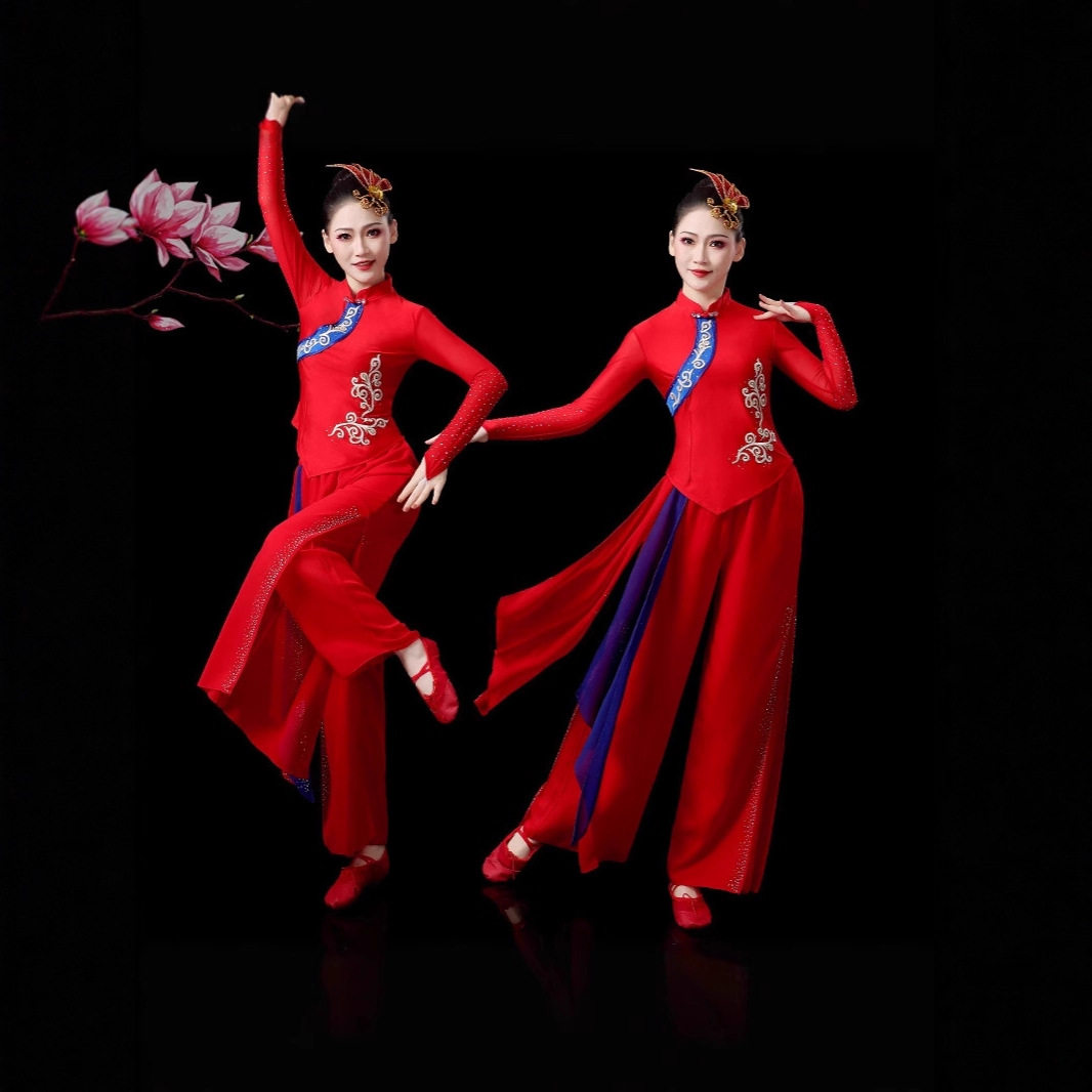 秧歌服演出服女新款中国风红色喜庆打鼓服古典扇子腰鼓广场舞套装,女装/女士精品,民族服装/舞台装,淘宝优惠券,粉丝福利购,淘宝优惠卷