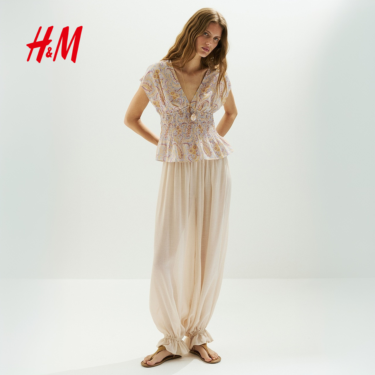HM女装衬衫2026夏季新款荷叶边印花时尚V领褶皱短袖上衣1323323图片