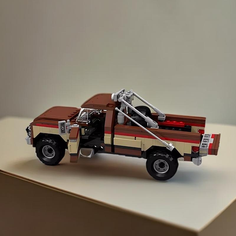 MOC-32826GMC皮卡车益智男孩拼装小颗粒积木汽车模型摆件玩具礼物