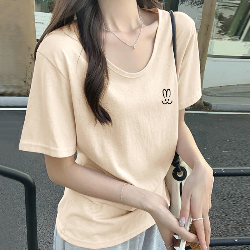 白色U领漏锁骨t恤女时尚减龄短袖夏季宽松大码休闲纯棉正肩上衣潮