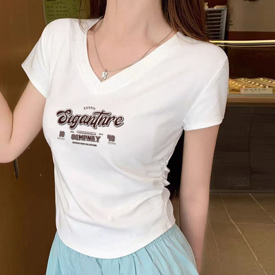 正肩法式辣妹V领短款高级上衣设计感小众纯棉短袖t恤女夏季新款潮