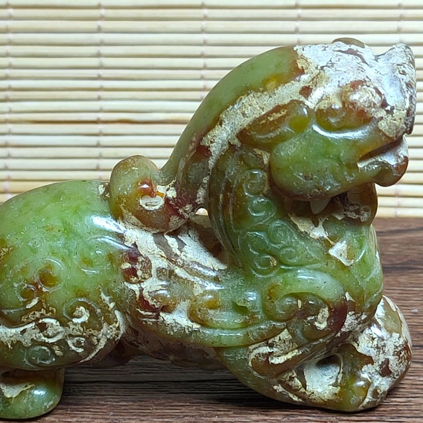 供应古玩岫玉仿古做旧工艺品仿古玉器貔貅挂件吊坠