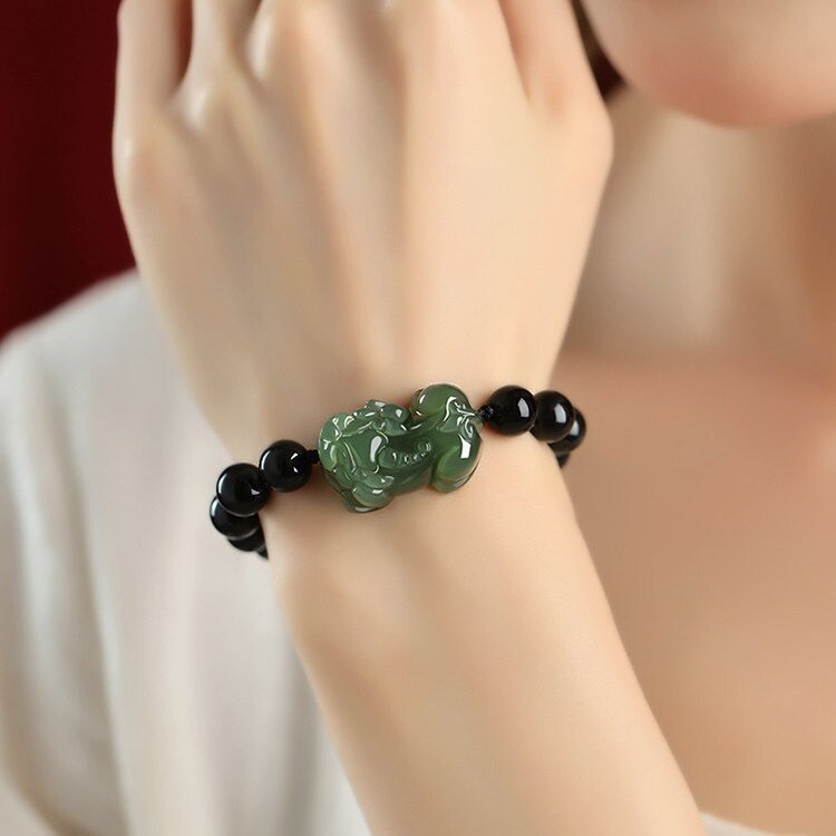招财貔貅玉石手链男女和田玉青玉手串黑曜石手工编织皮丘手绳男女