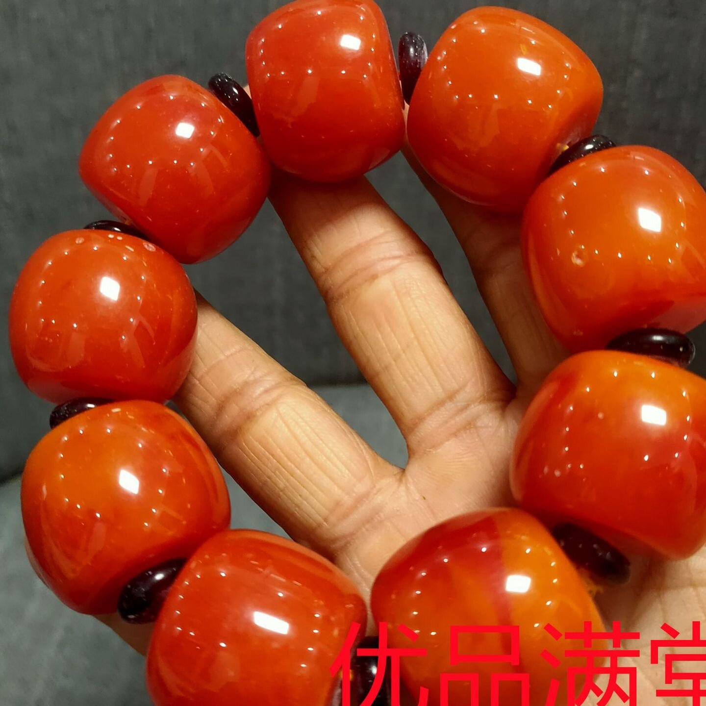 直播供货新款大号蜜蜡鸡油黄男女款苹果形算盘珠竹节形随形手链
