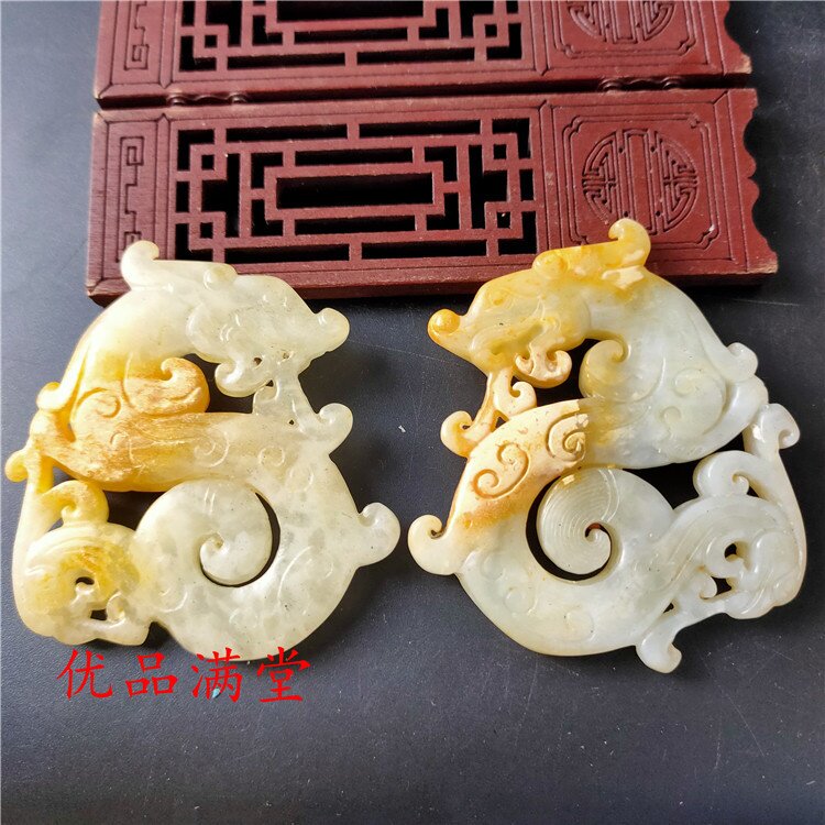 供应珠宝仿古做旧岫玉工艺品镂空龙纹雕刻玉佩怀旧古玩玉挂件