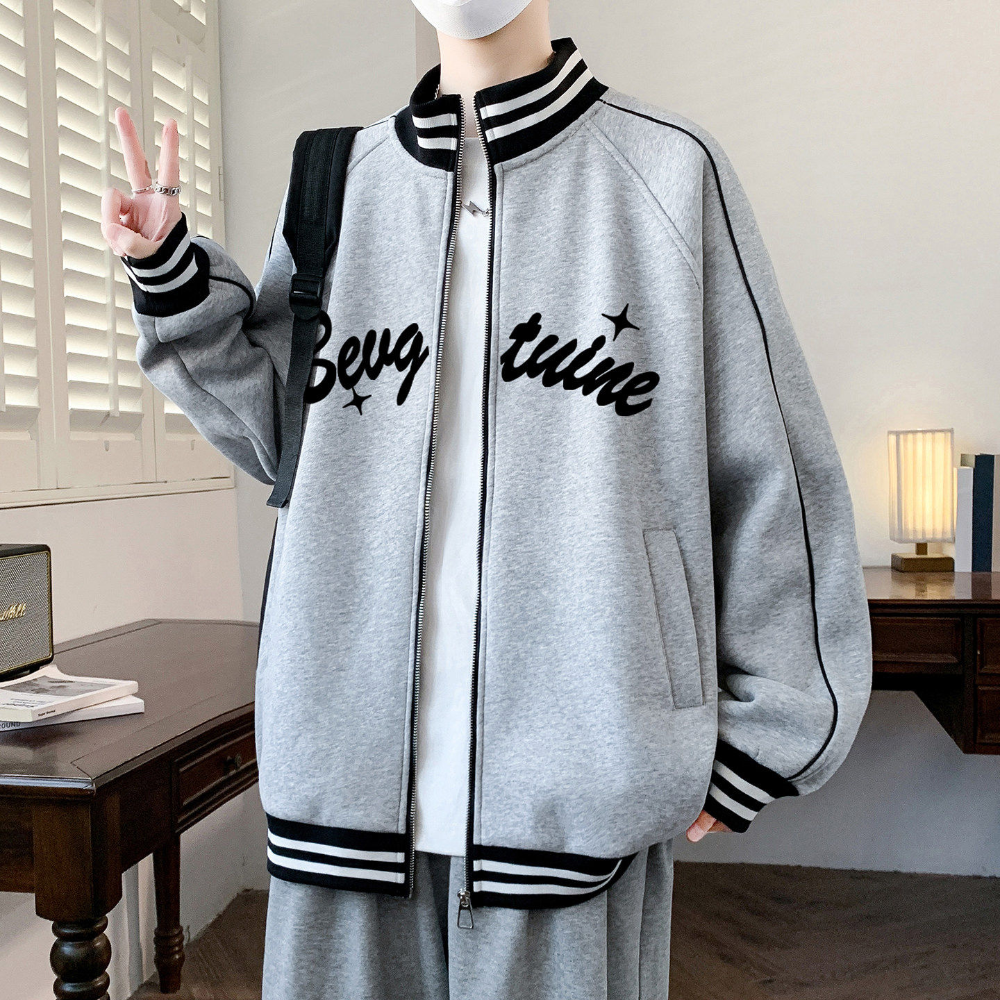 初高中学生男孩春秋季新款立领卫衣潮流开衫上衣服青少年帅气外套