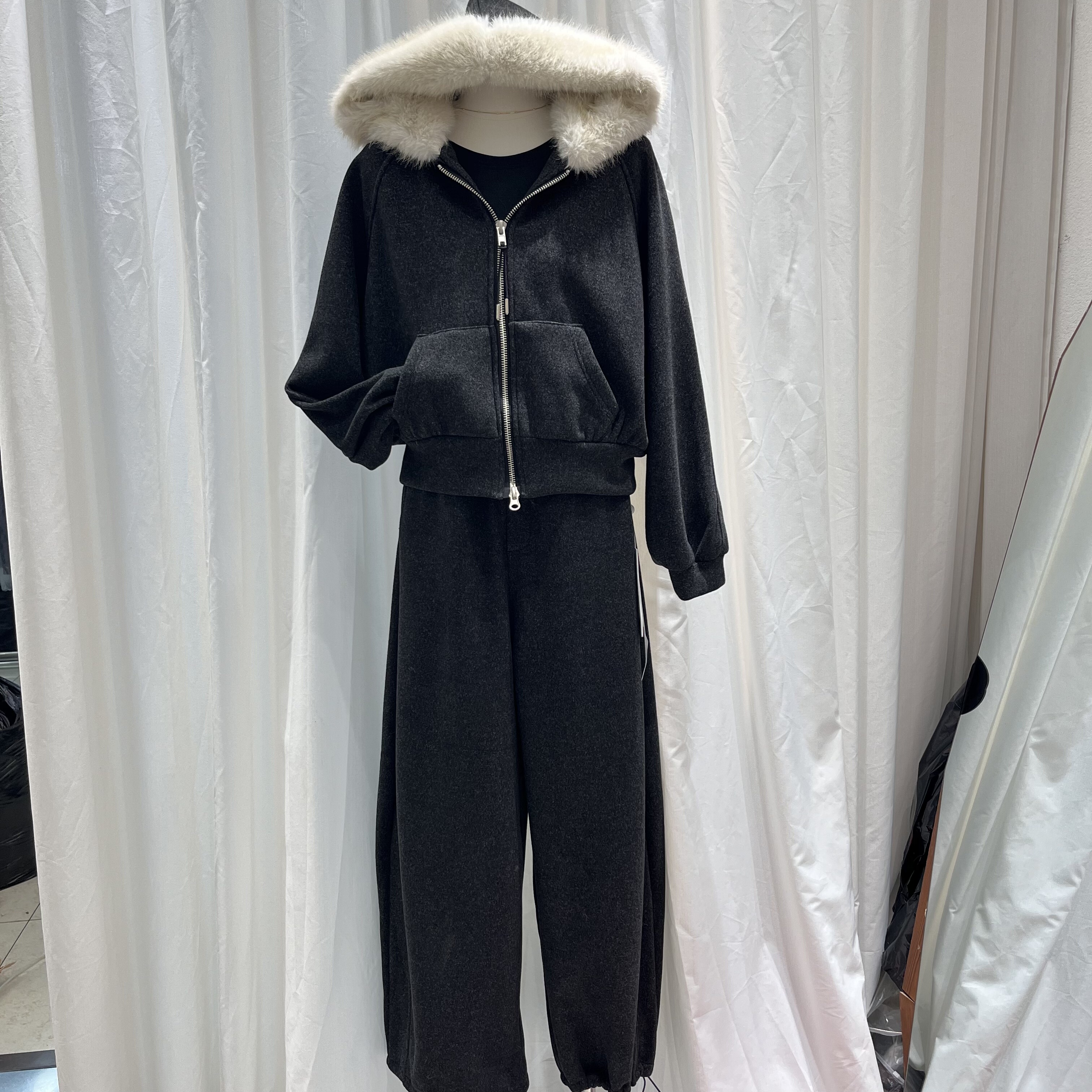 毛领连帽卫衣套装女2025冬季新款宽松加绒毛呢卫裤两件套时尚套装,女装/女士精品,时尚套装,淘宝优惠券,粉丝福利购,淘宝优惠卷