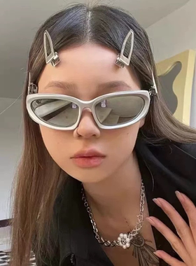 y2k千禧未来感朋克墨镜男女同款网红街拍机能风骑行防风太阳眼镜