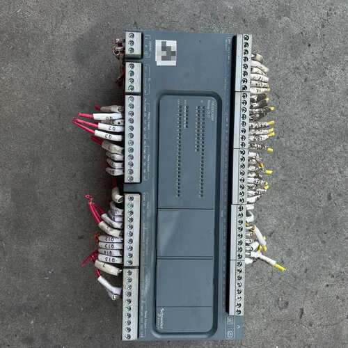 议价施耐德PLC，TM200C60R，二手拆机，实物拍摄，要的联