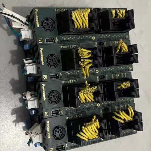 议价松下，FPOR-T32CT，PLC，二手拆机4台，功能包好，