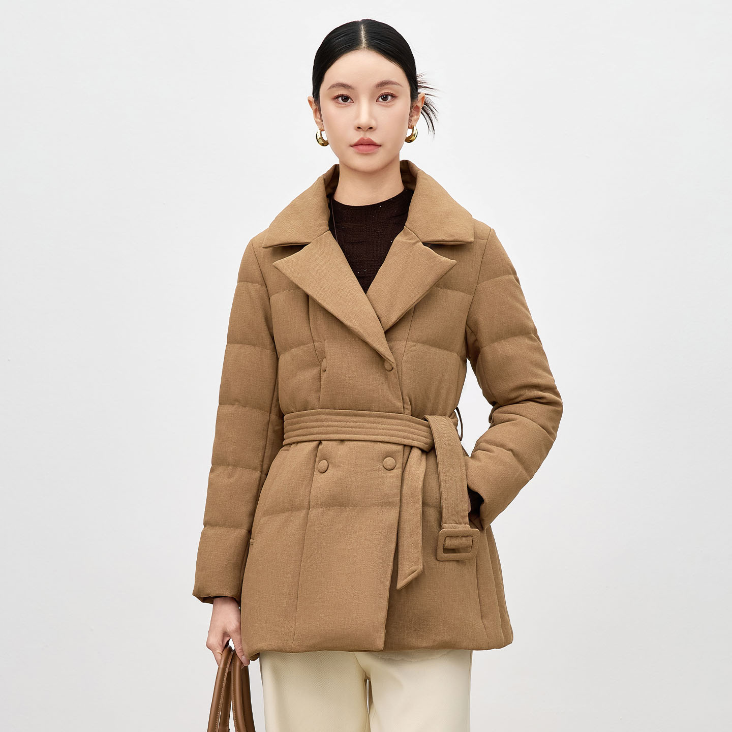 轻奢90白鹅绒极简风翻领羽绒服