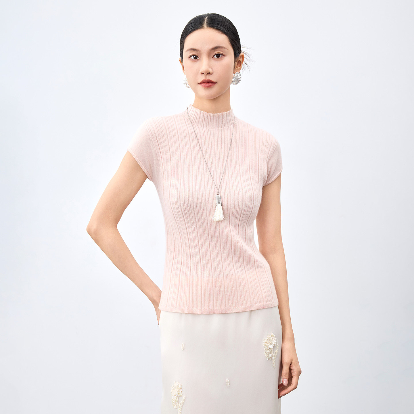 水墨佳人2025新款羊毛羊绒上衣女轻奢时尚减龄丝绒烧花高级感衬衣