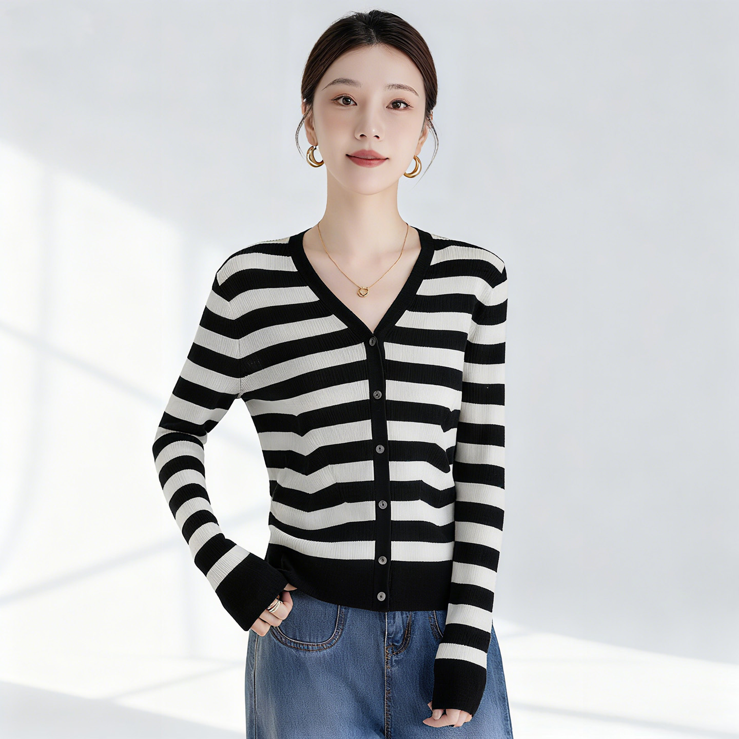 水墨佳人秋冬V领羊绒开衫